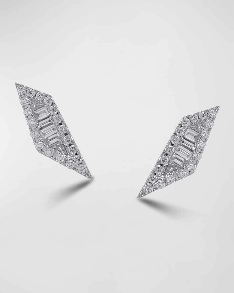 18K White Gold Diamond-Shaped Earrings