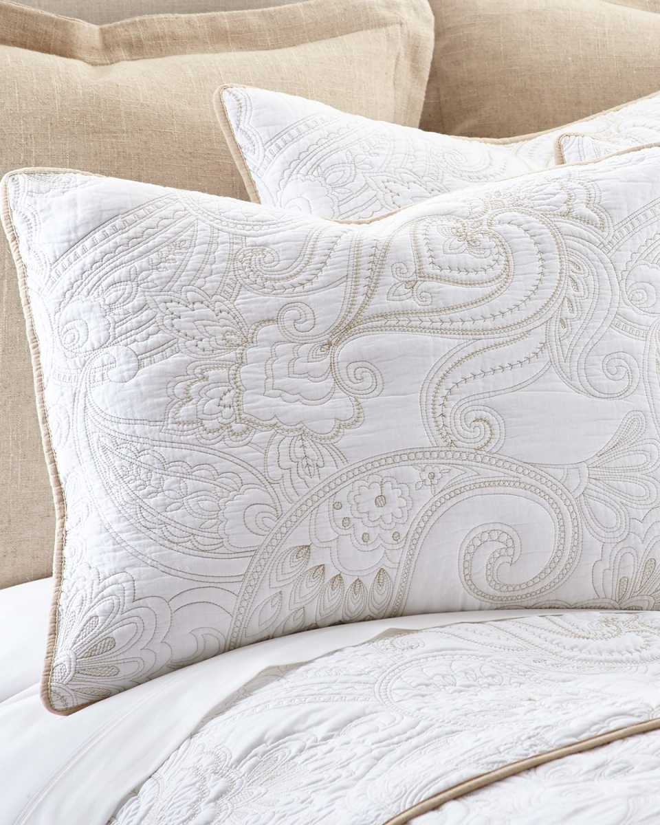 Perla Quilt Set