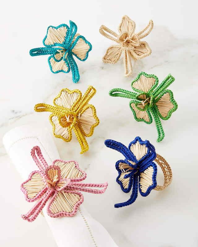 Lei Napkin Ring