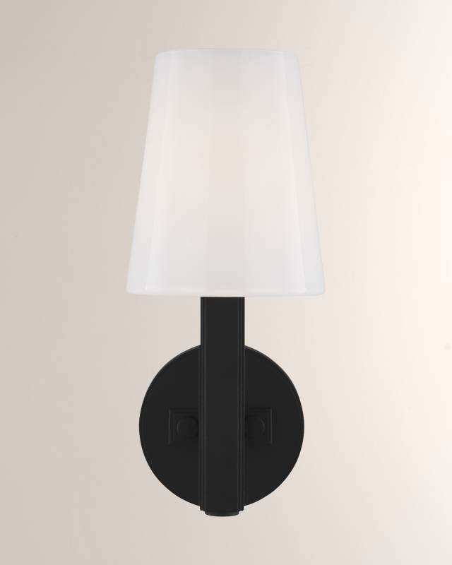 1 - Light Wall Sconce Logan By Thomas O'Brien