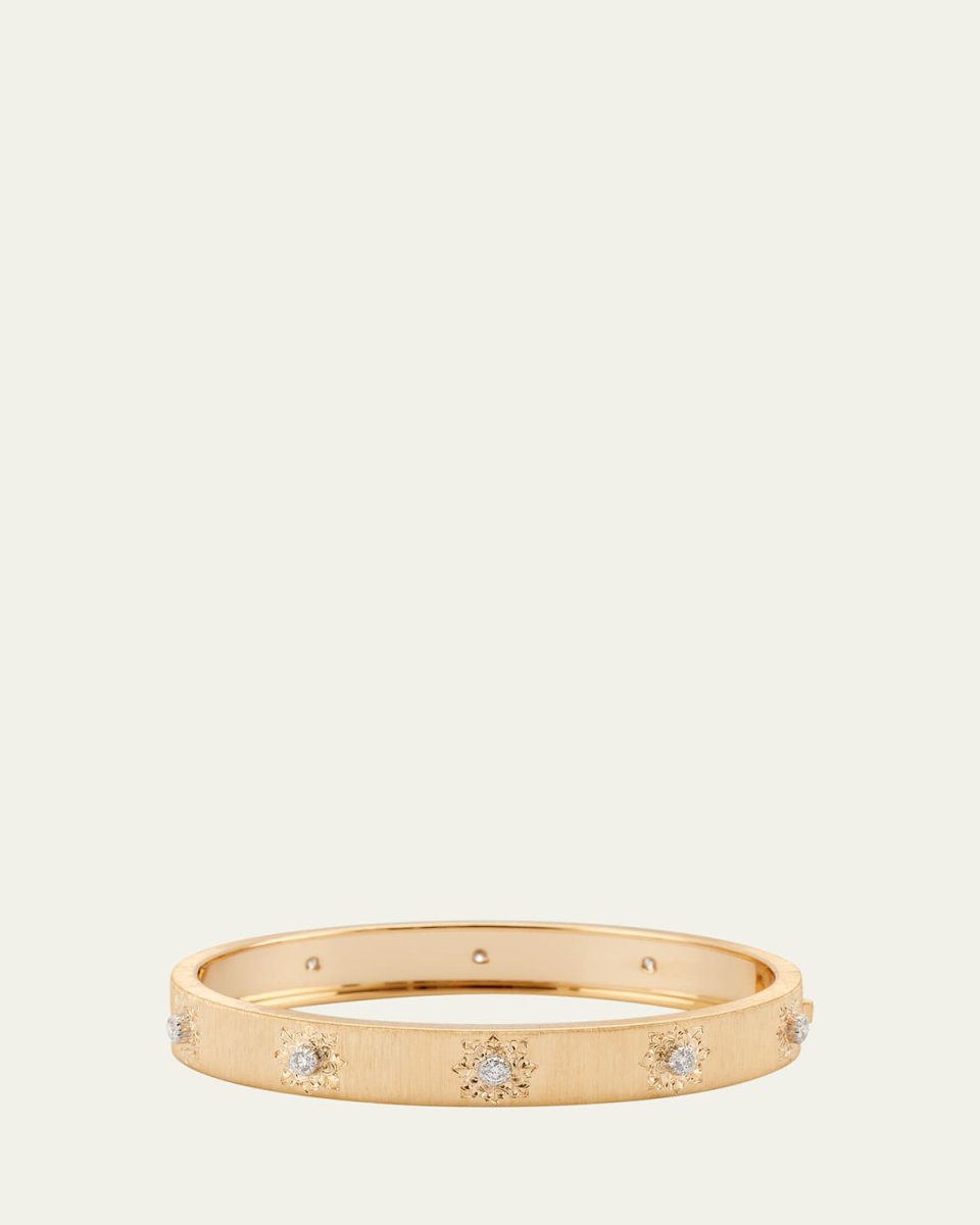 Macri Classica Bangle, Yellow Gold, 8