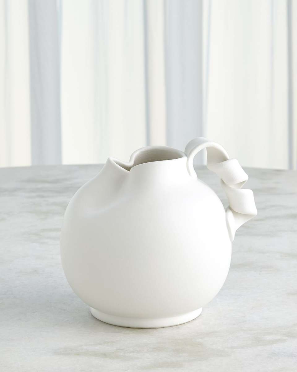 Curt Pitcher - Small