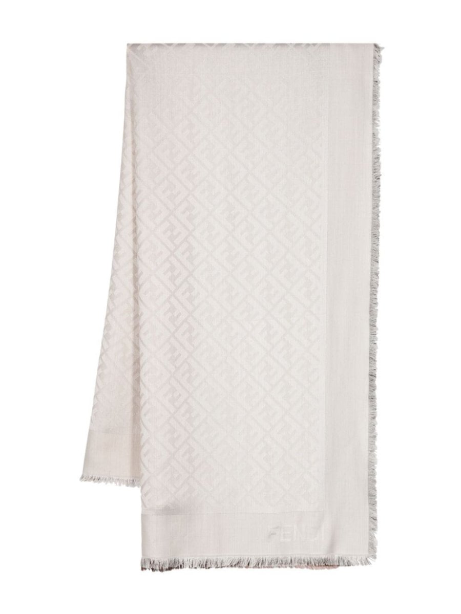 FF-motif gradient scarf
