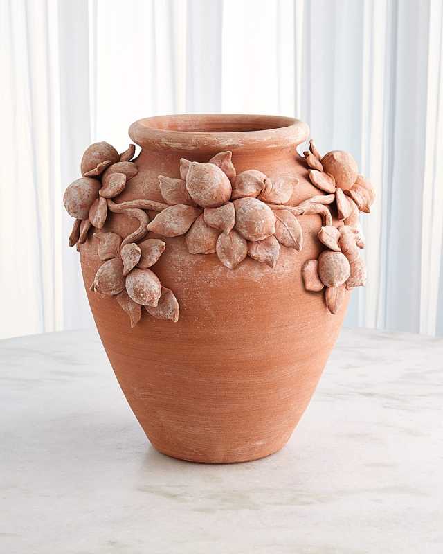 Villa Limon Terracotta Urn