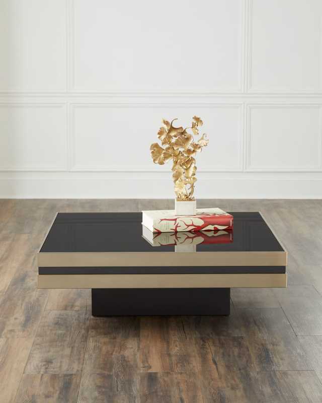 Lateral Cocktail Table