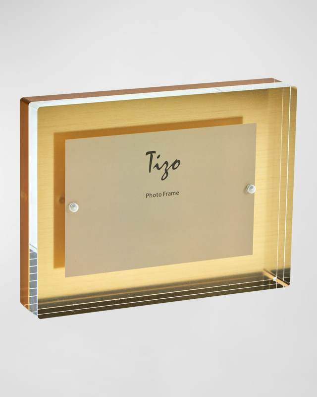 LUCITE FLOATING FRAME, 5" x 7"