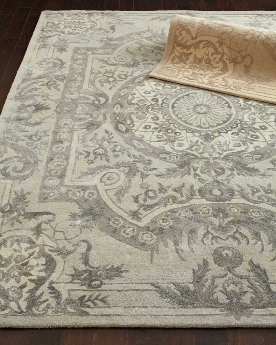 Trudeau Medallion Runner, 3' x 10'