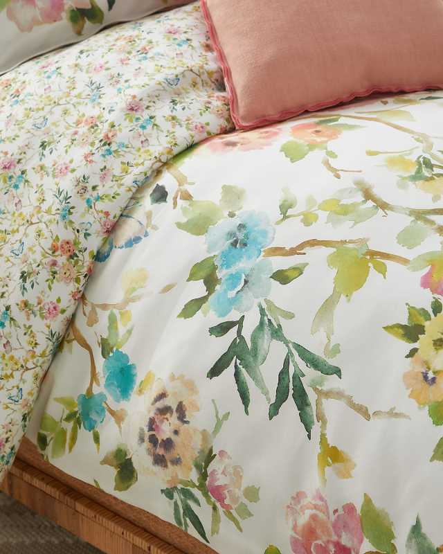 Fiore d'Acqua Reversible Duvet,