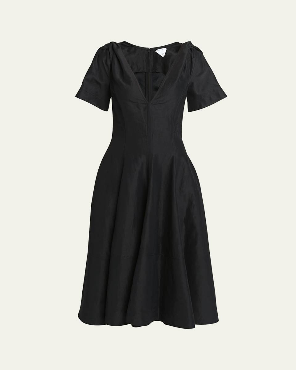 Fluid Linen Midi Dress with Twist Detail