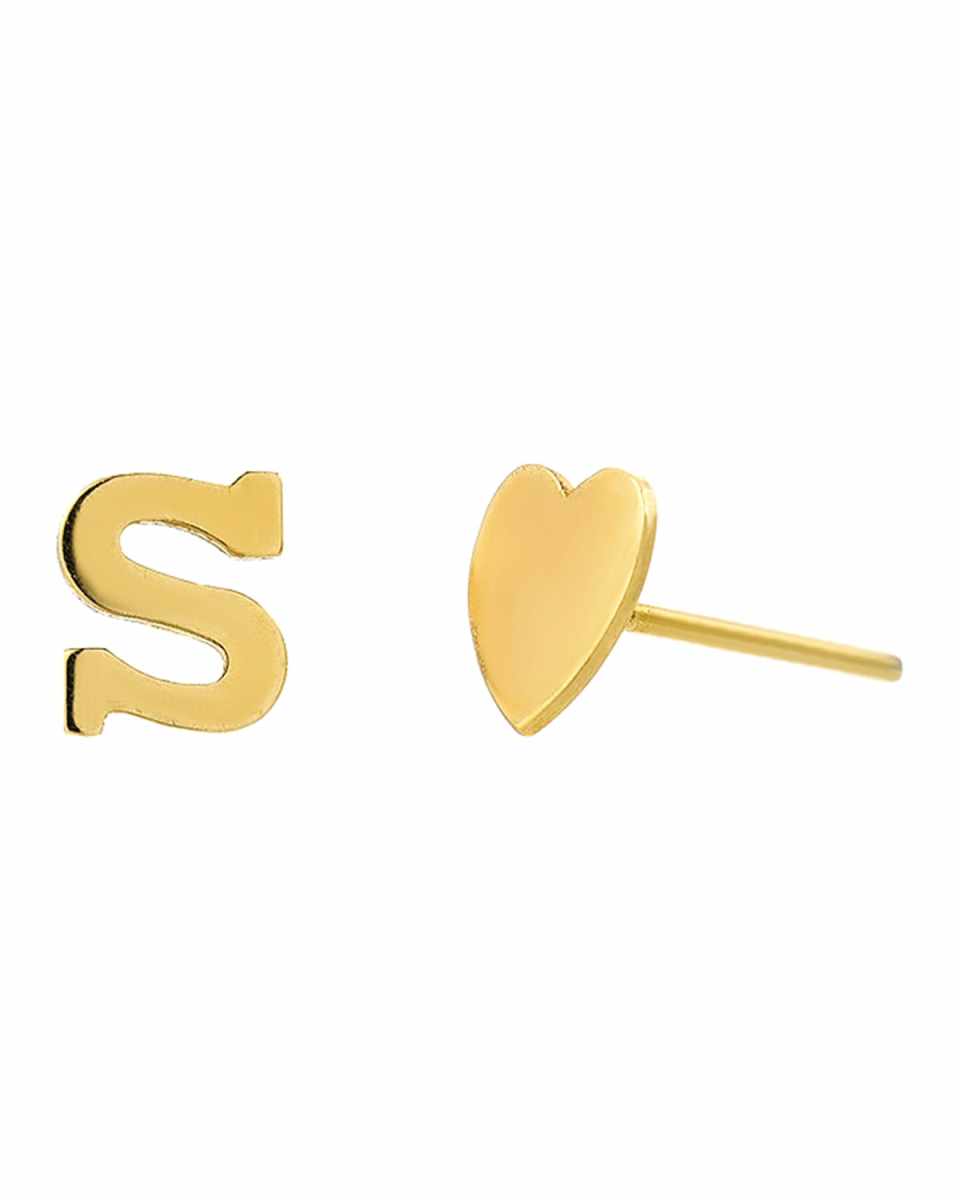 Personalized Mismatched Initial Heart Stud Earrings in 14K Yellow Gold