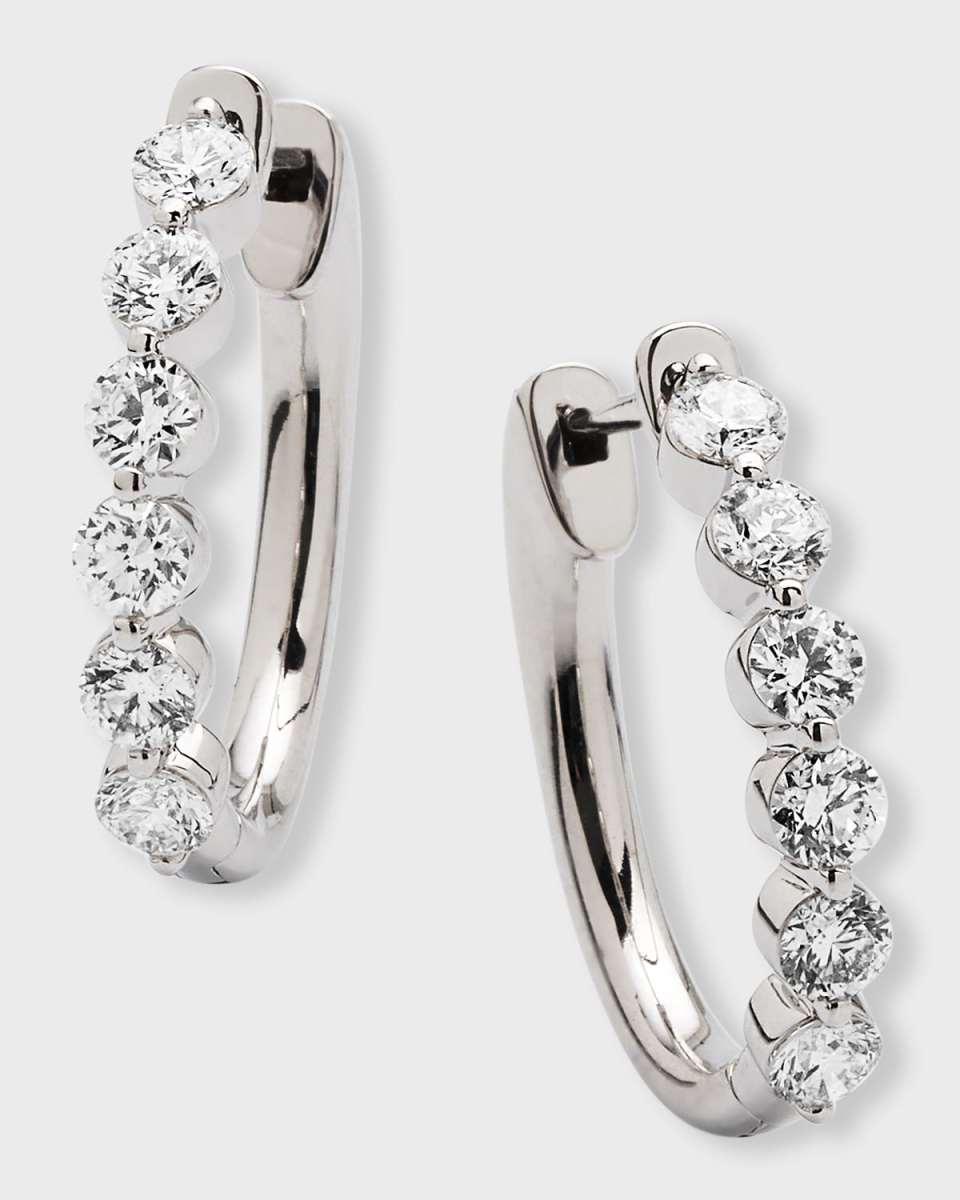 18k White Gold Diamond Hoop Earrings, 1.5 ct., .75"