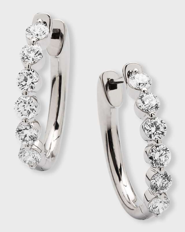 18k White Gold Diamond Hoop Earrings, 1.5 ct., .75"