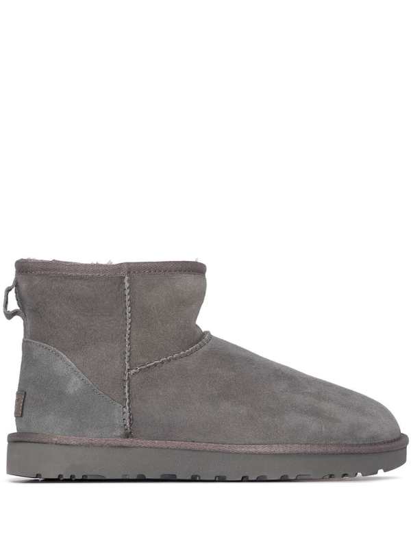 Classic Mini II shearling ankle boots