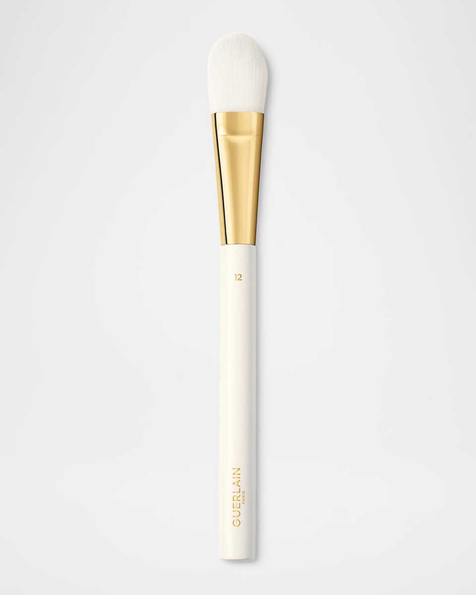 No 12 Fluid Foundation Face Brush