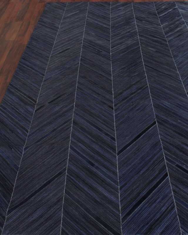 Vivie Hair-Hide Rug, 5' x 8'