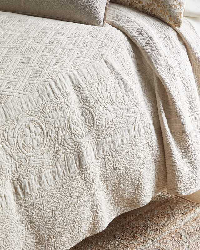 Palmer Coverlet