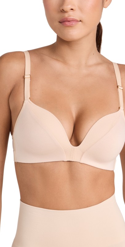 LIVELY The All-Day Deep V No-Wire Bra Jet Black