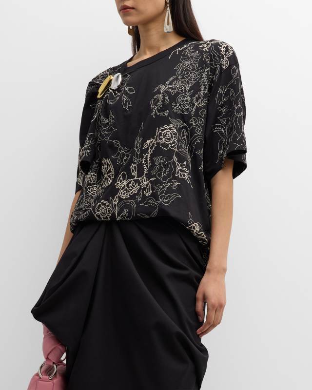 Hevent Embroidered T-Shirt with Gathered Front