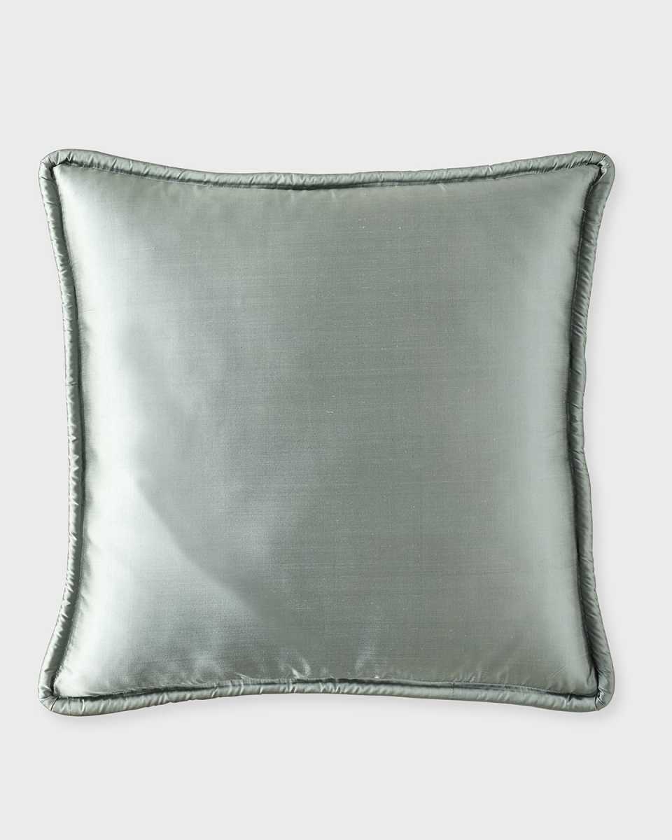 Cloe Silk