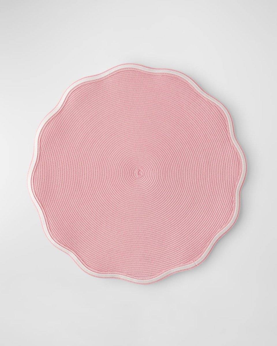 Piped Round Scallop Placemats, Set of 4