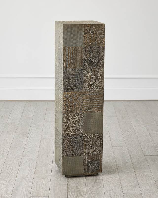 Navigator Pedestal