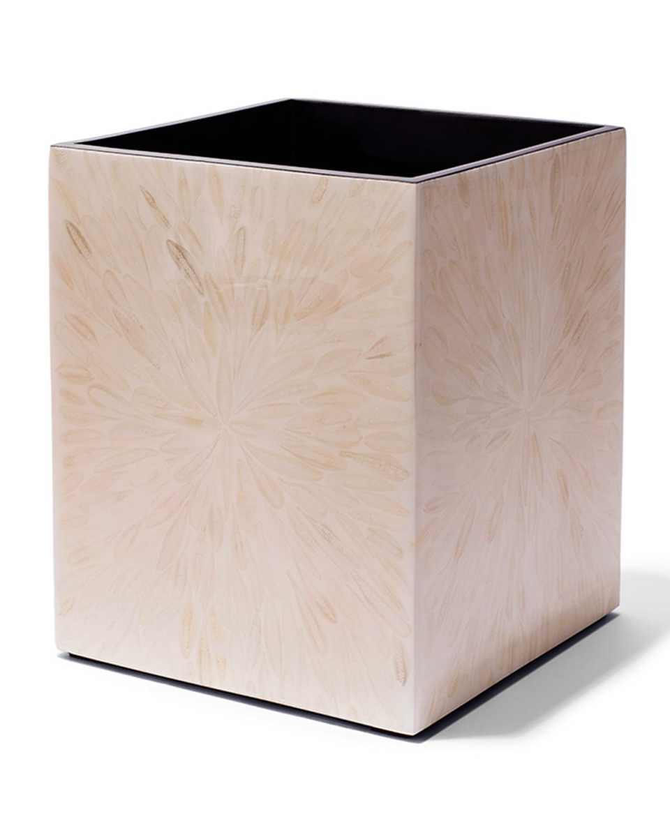 Light Almendro Wastebasket