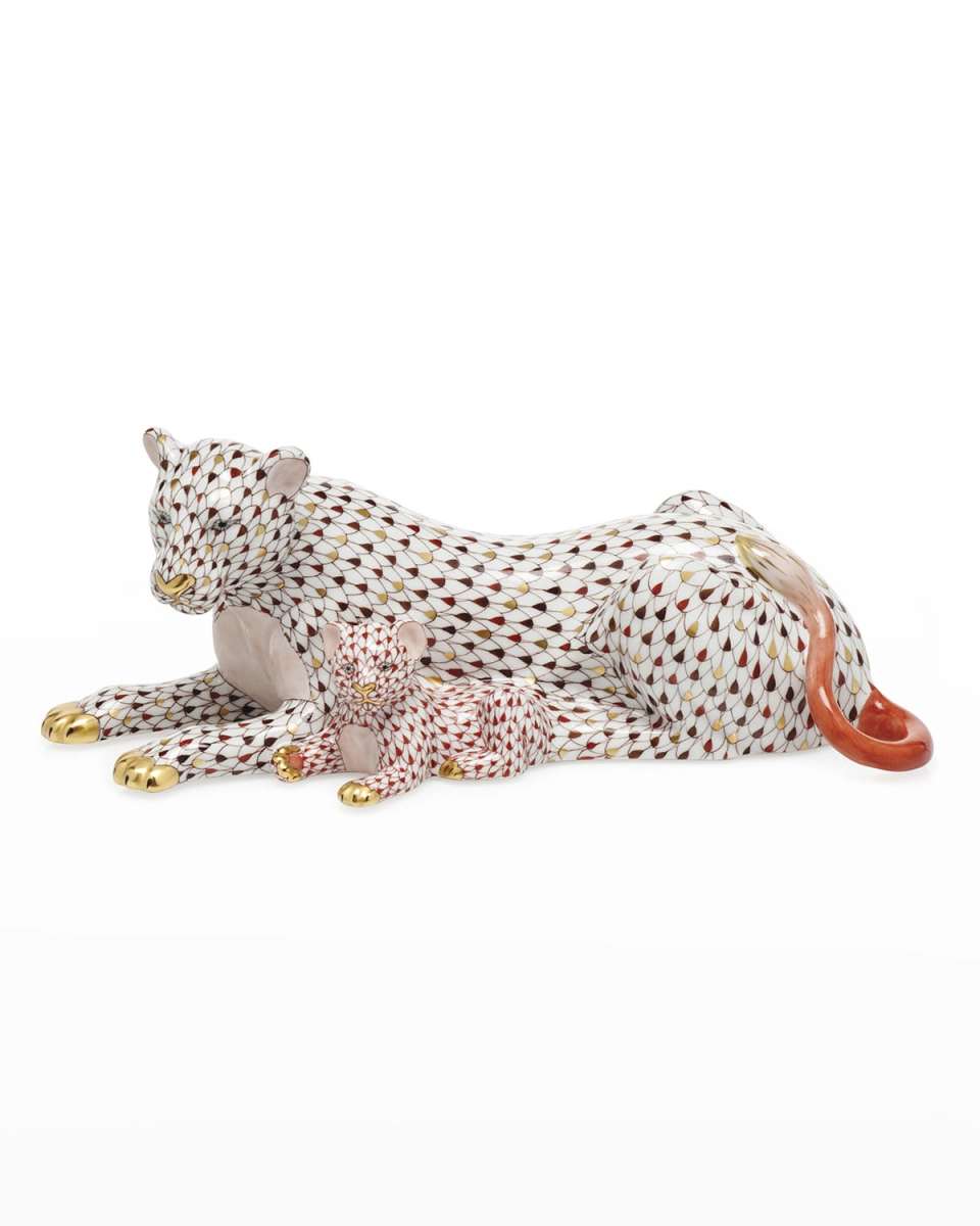 Lioness and Cub Figurine