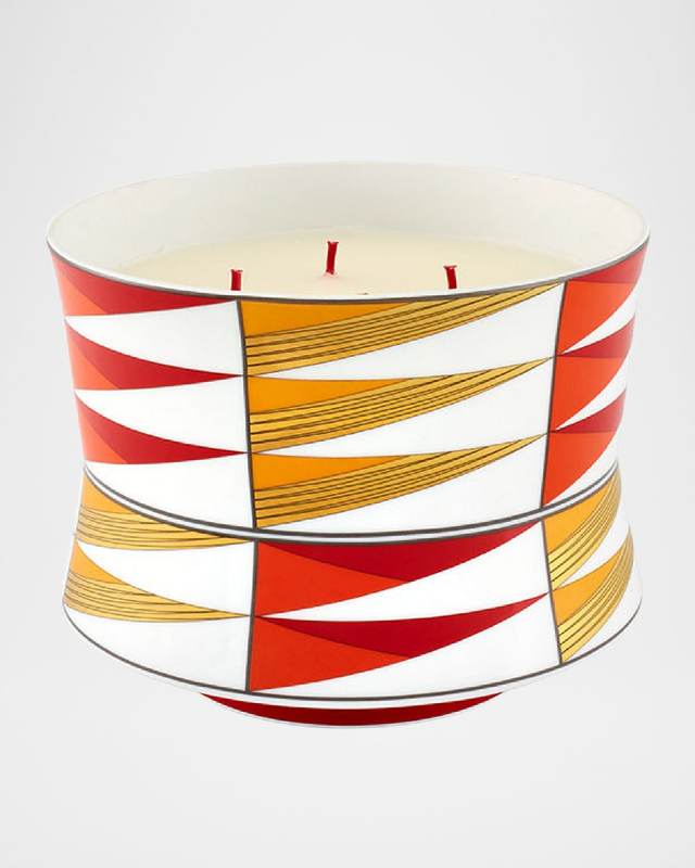Pouvoir Medium Scented Candle, 53 oz.