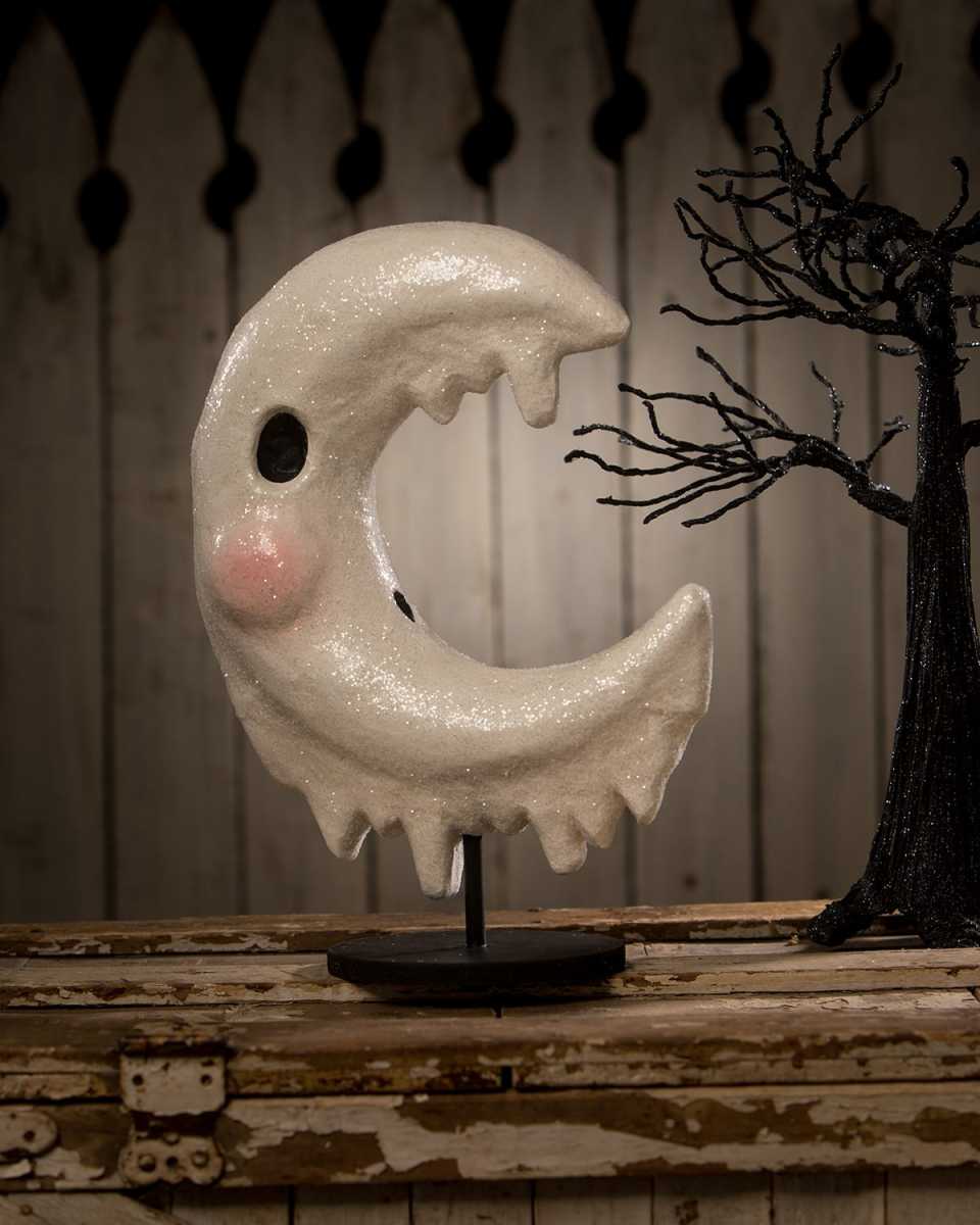 Ghostly Moon Halloween Accent