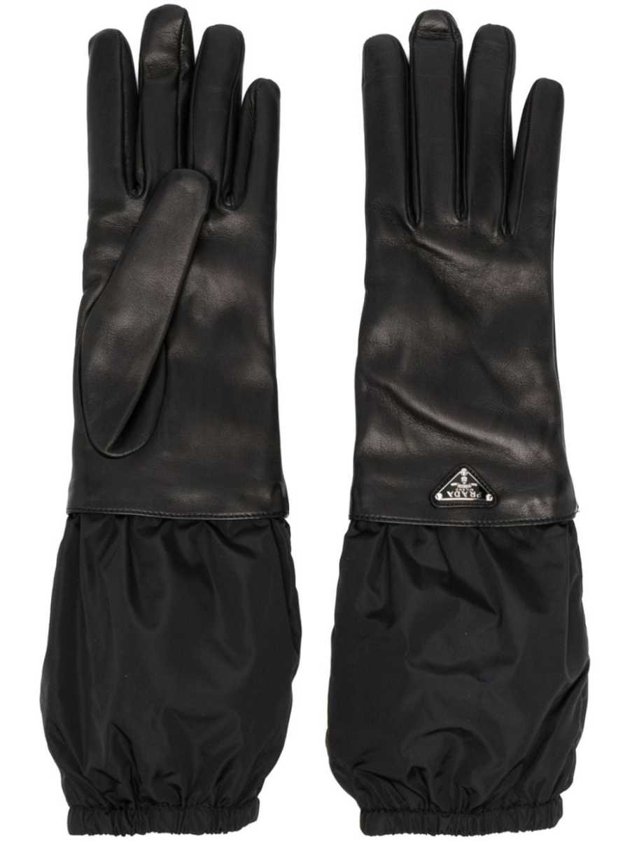 enamel-logo leather gloves