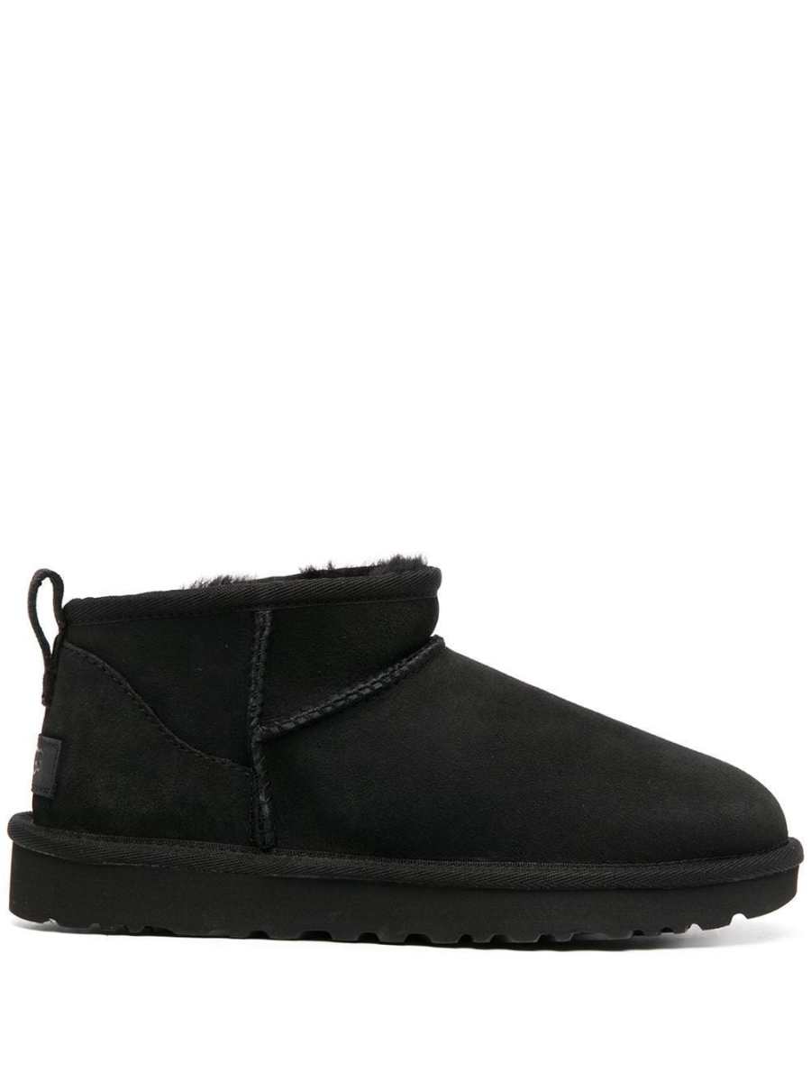 Classic Ultra Mini "Triple Black" boots