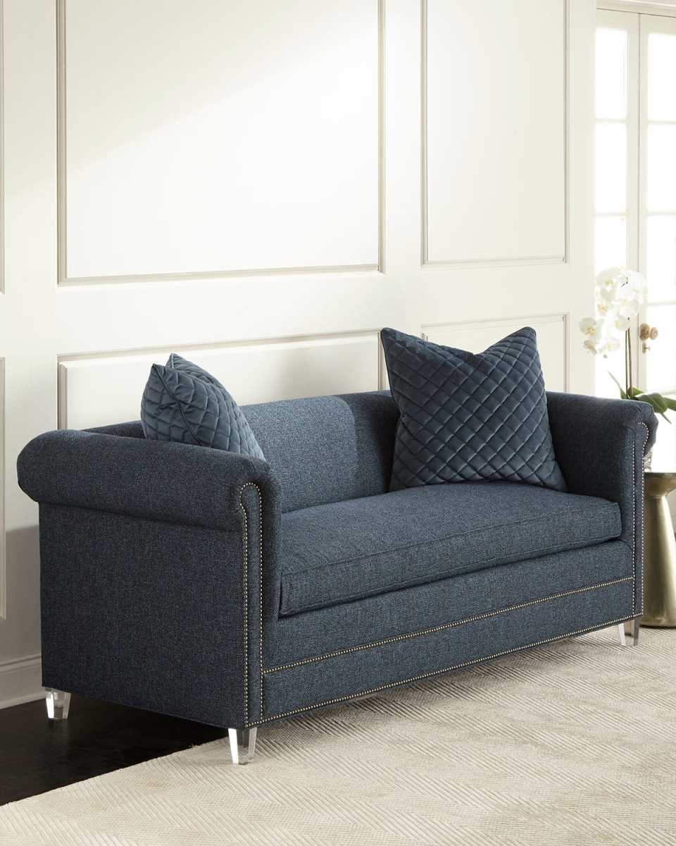 Demario Sofa