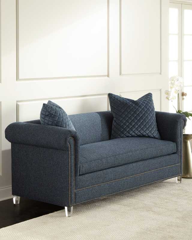 Demario Sofa