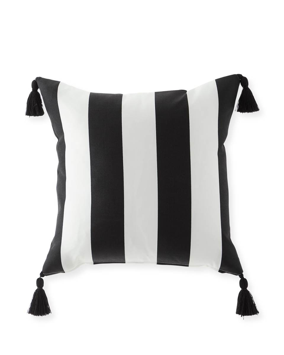 Kubo Tassel Decorative Pillow