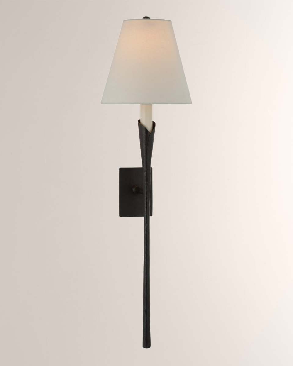Aiden Large Tail Sconce By Chapman & Myers