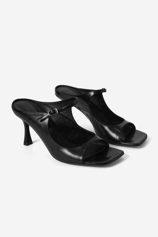 TEURN Strappy leather mules