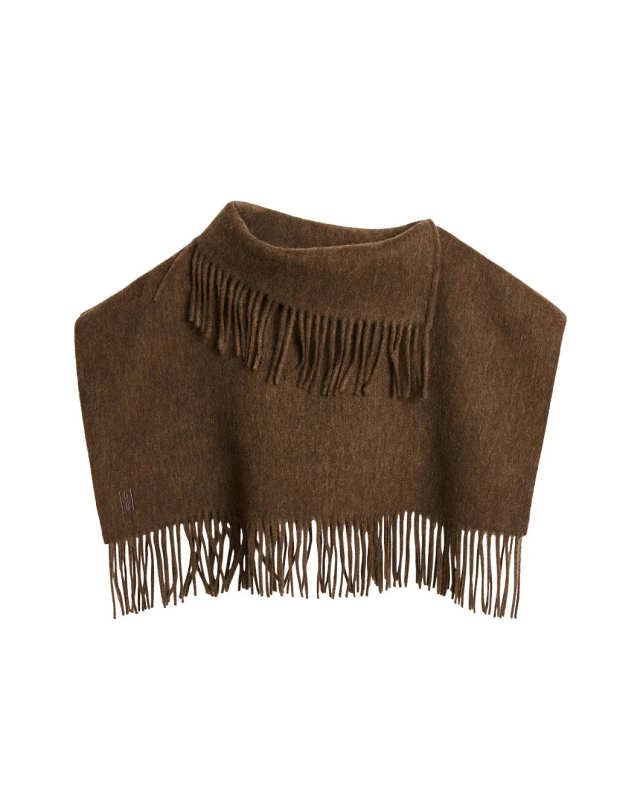 Turtla Wool Fringe Bib