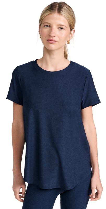 Beyond Yoga Featherweight On The Down Low Tee Nocturnal Navy