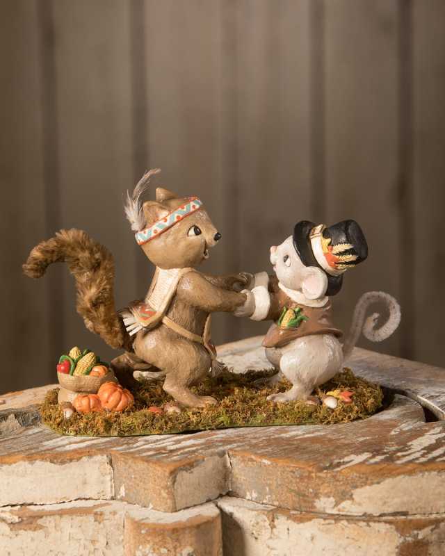 A Thankful Celebration Accent