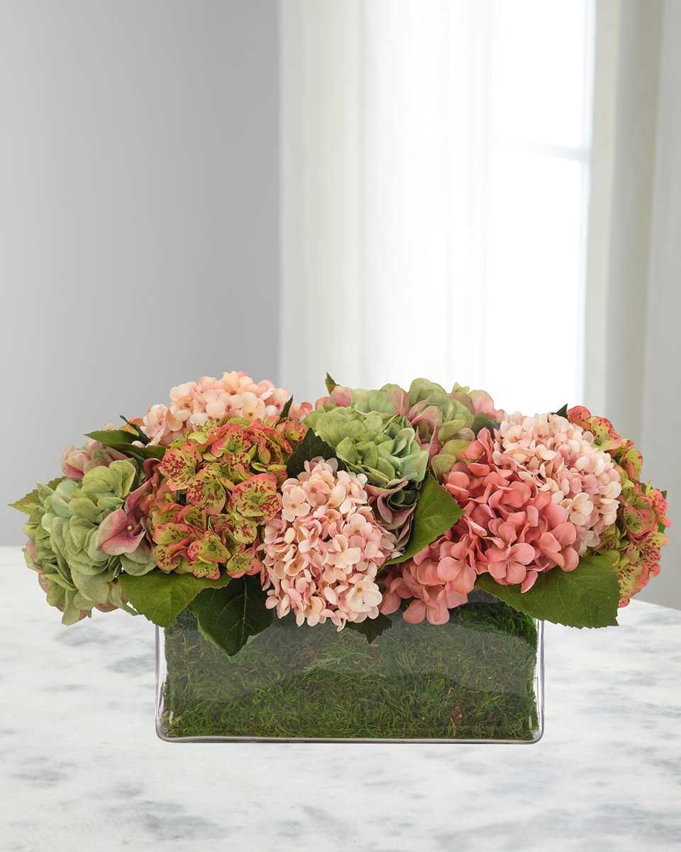 Hydrangeas 21" Faux Floral Arrangement in a Moss Glass Rectangle