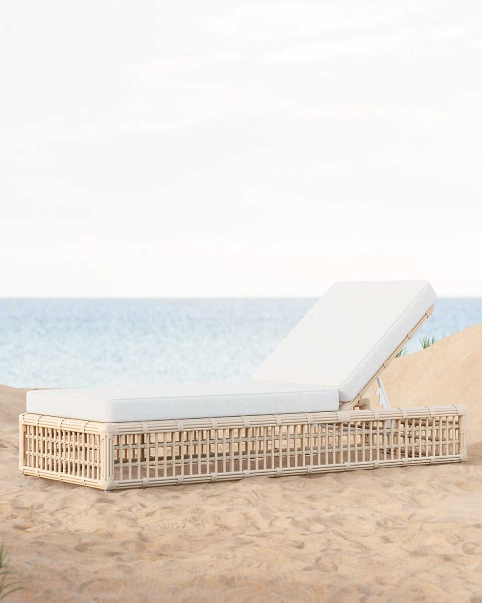 Paloma Lounge Chair With Polar Cushion