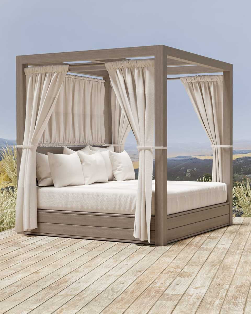 Laguna Outdoor Resort King Daybed