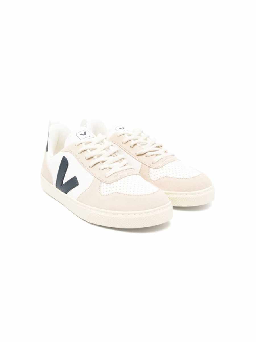 V-10 low-top sneakers