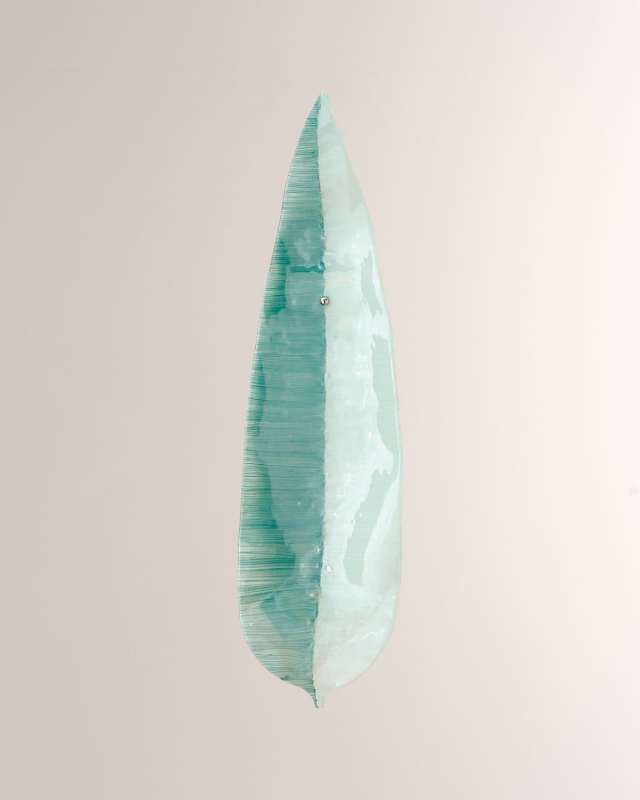 Glass Wall Leaf Decor