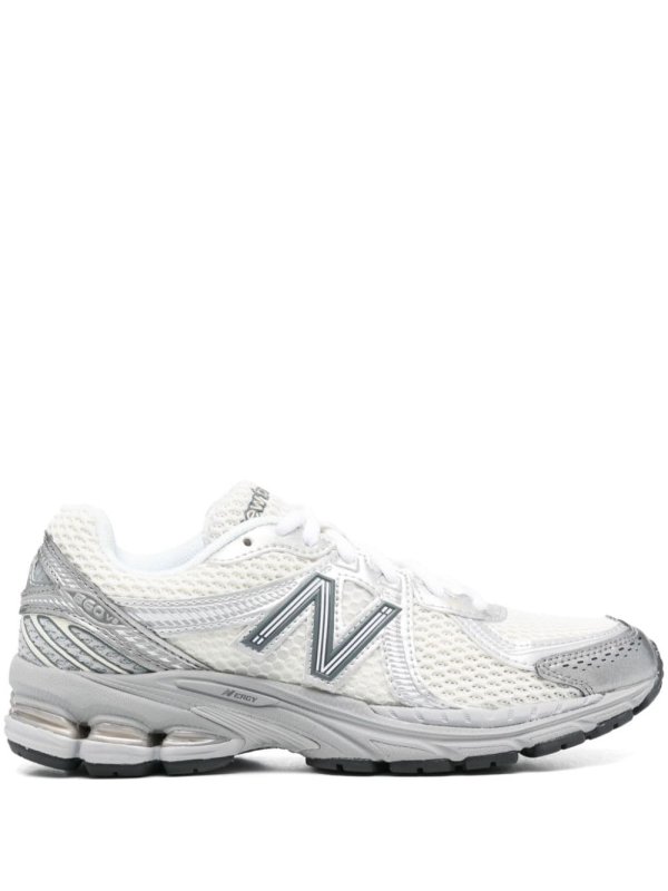 860V2 sneakers