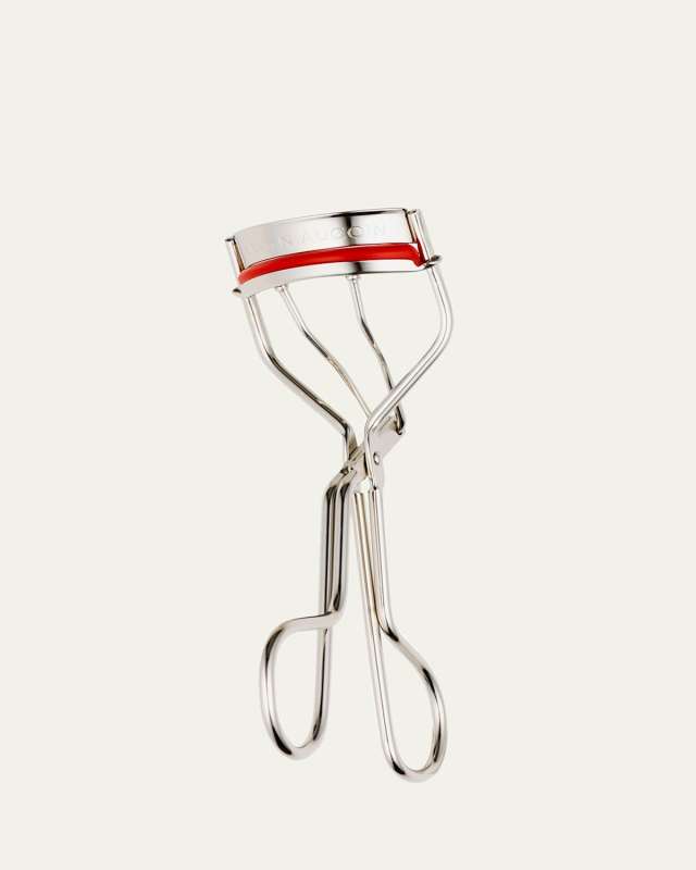 The Eyelash Curler