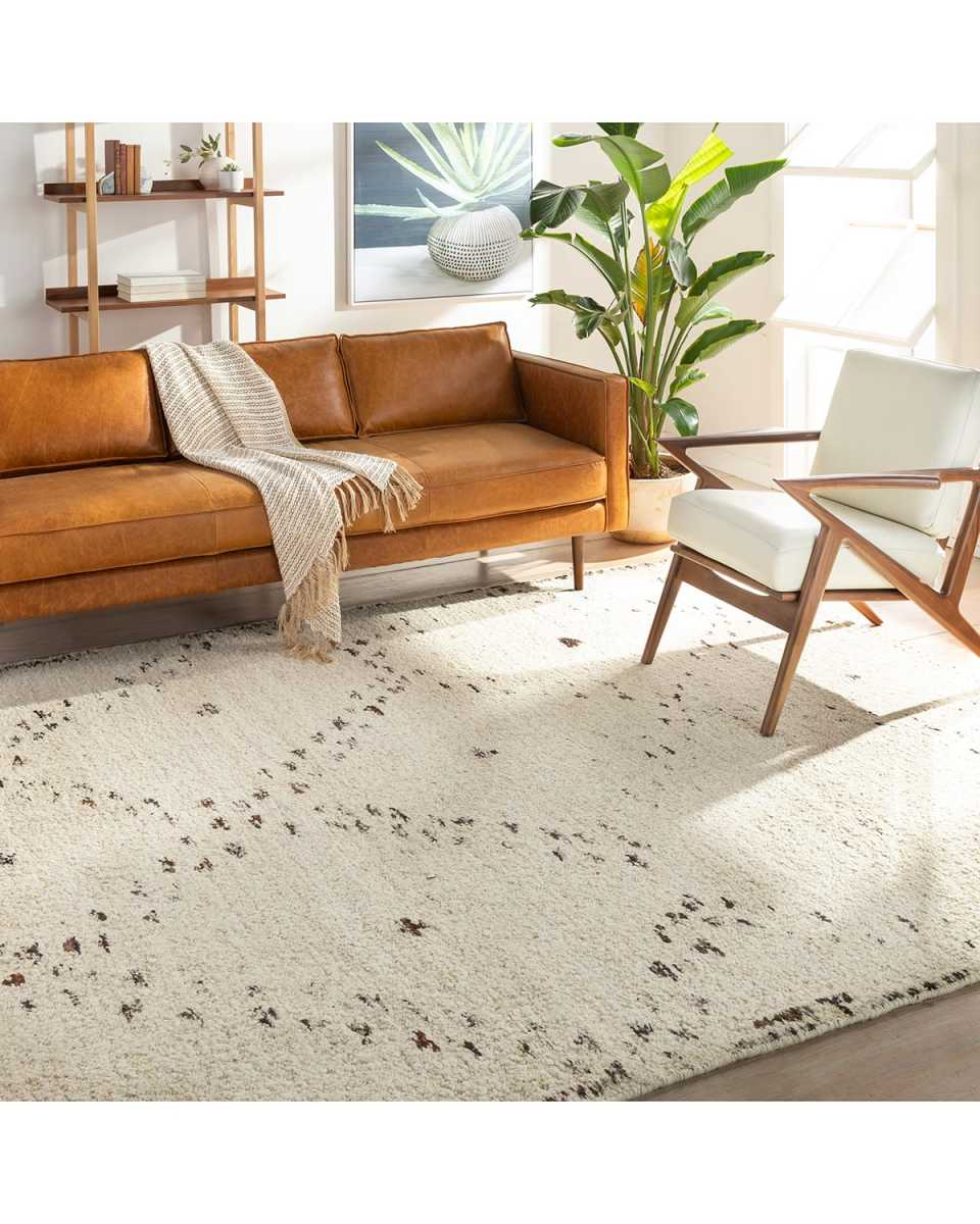 Willowbend Hand-Woven Rug, 6' x 9'