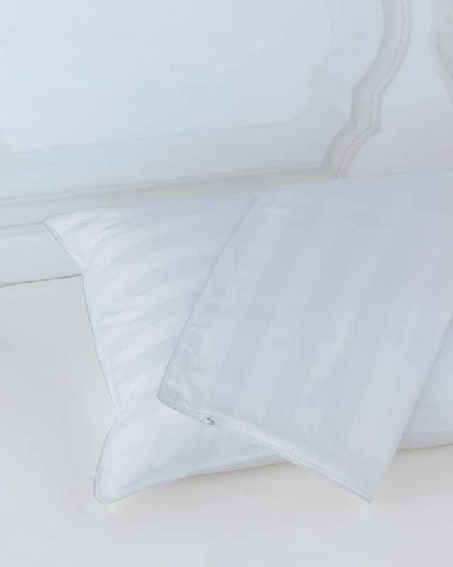 Standard Oxford Pillow Protecto