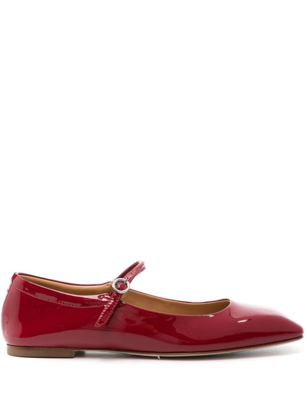Uma ballet flats
