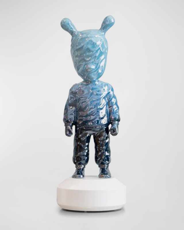 The Guest by Supakitch Figurine. Large Model. Limited Edition